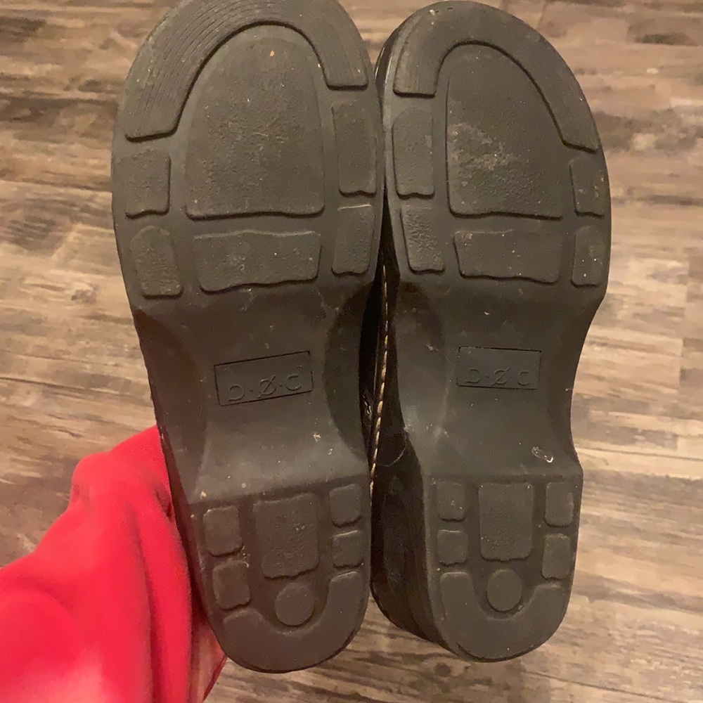 Black Clogs - Picture 5 of 7